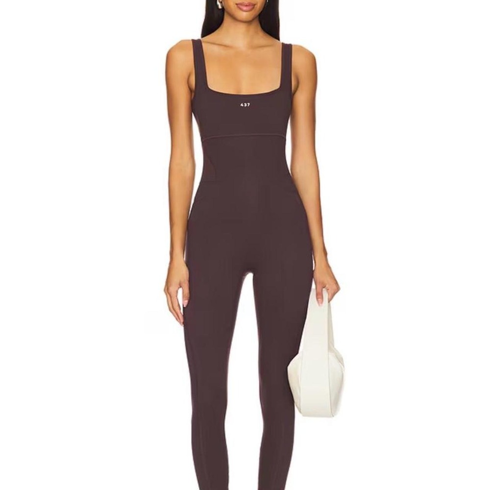 437 Curve Onesie in Espresso
